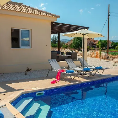 Citrus Villas - Three Bedroom Private Swimming Pool At Polis, Latchi Villa Polis