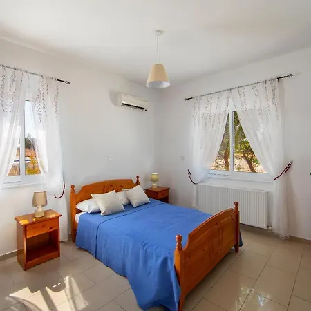 Citrus Villas - Three Bedroom Private Swimming Pool At Polis, Latchi *