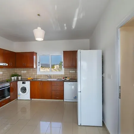 Citrus Villas - Three Bedroom Private Swimming Pool At Polis, Latchi Polis