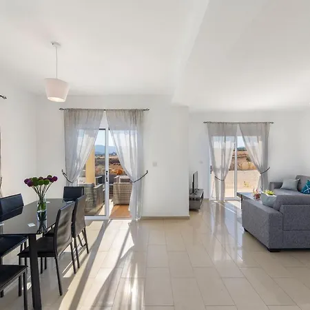 Citrus Villas - Three Bedroom Private Swimming Pool At Polis, Latchi Villa